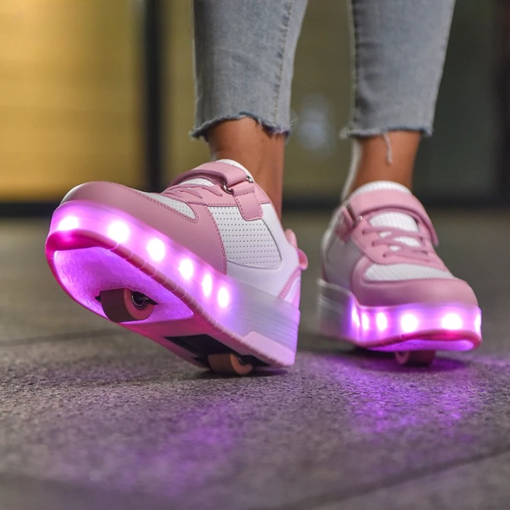 נעלי רולר אופנתיות לילדים - דיל ישיר