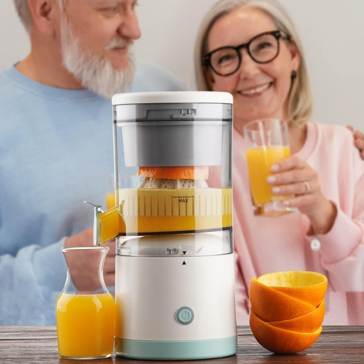 מסחטת מיצים חשמלית ניידת - דיל ישיר