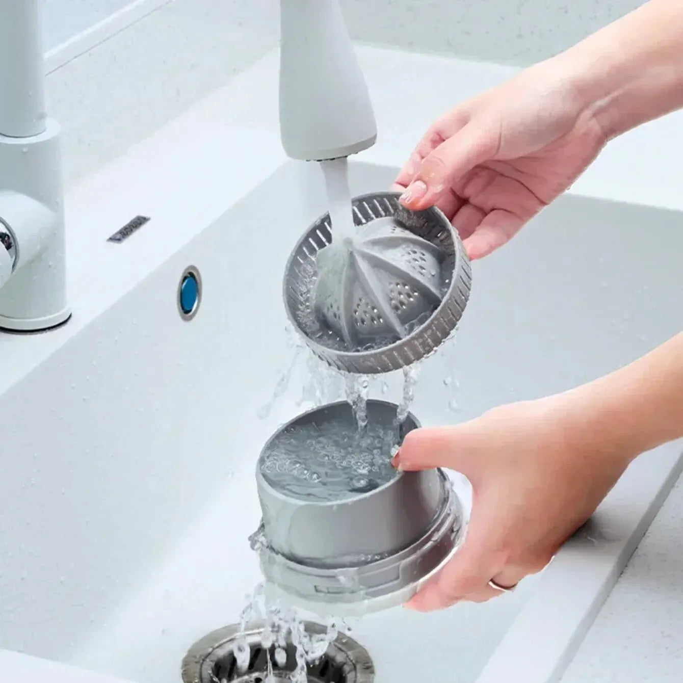 מסחטת מיצים חשמלית ניידת - דיל ישיר