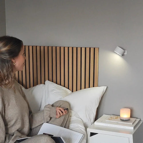 מנורת קיר נטענת ללא קידוח